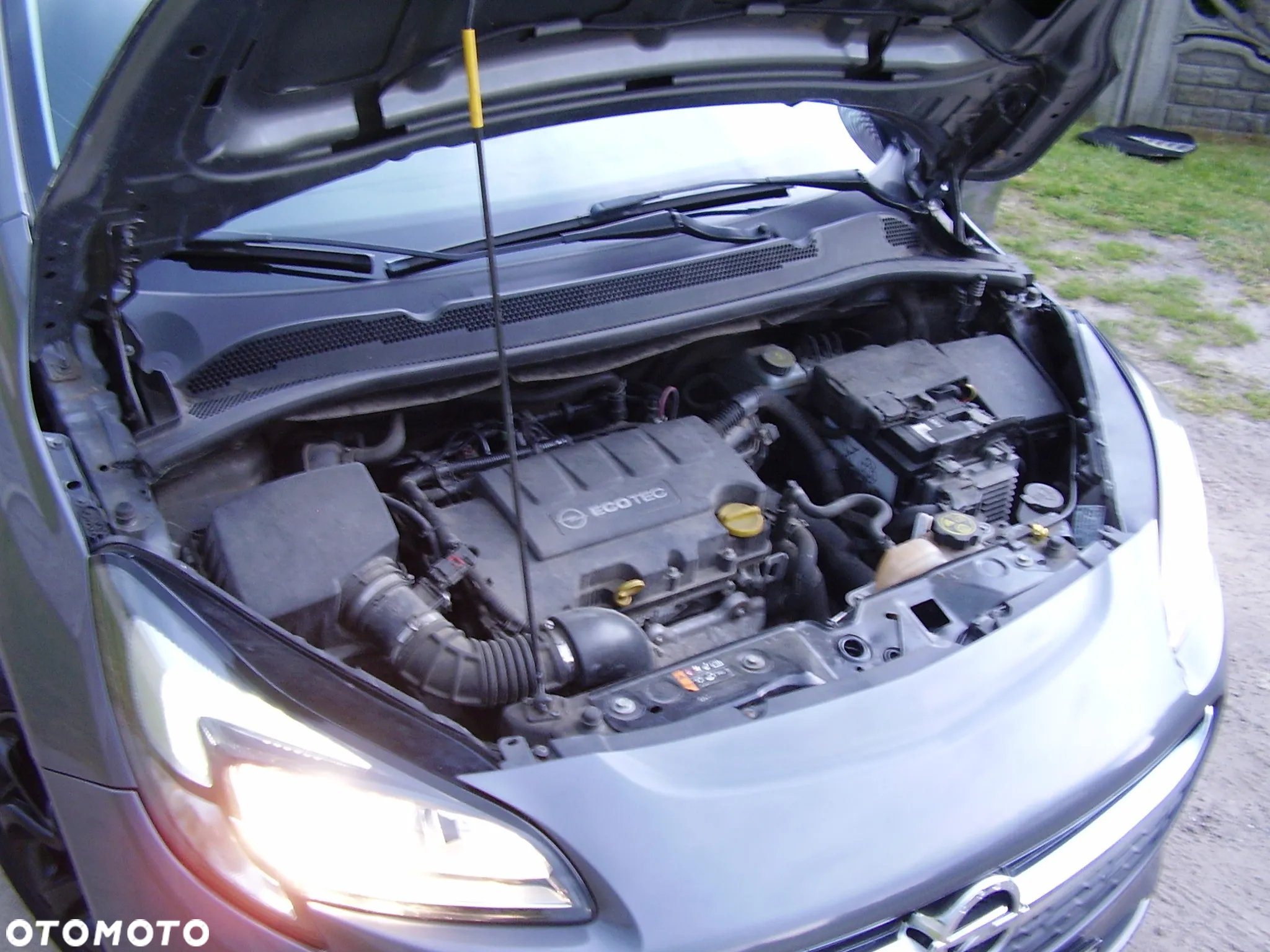 Opel Corsa 1.4 T Cosmo S&S - 7