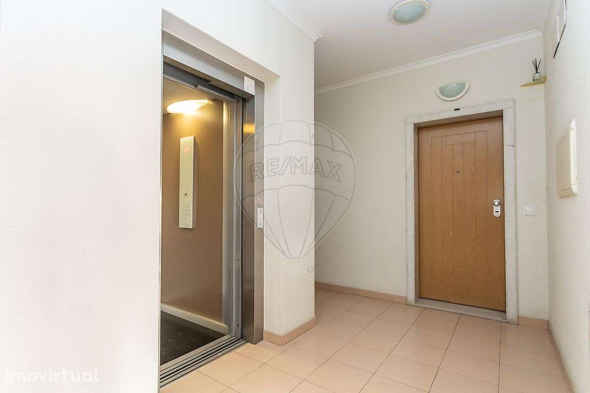 Apartamento T3 para venda - Grande imagem: 2/40