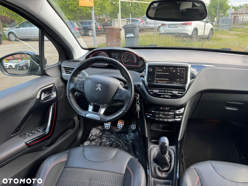 Peugeot 2008 PureTech 110 Stop&Start GT-Line Edition - 12