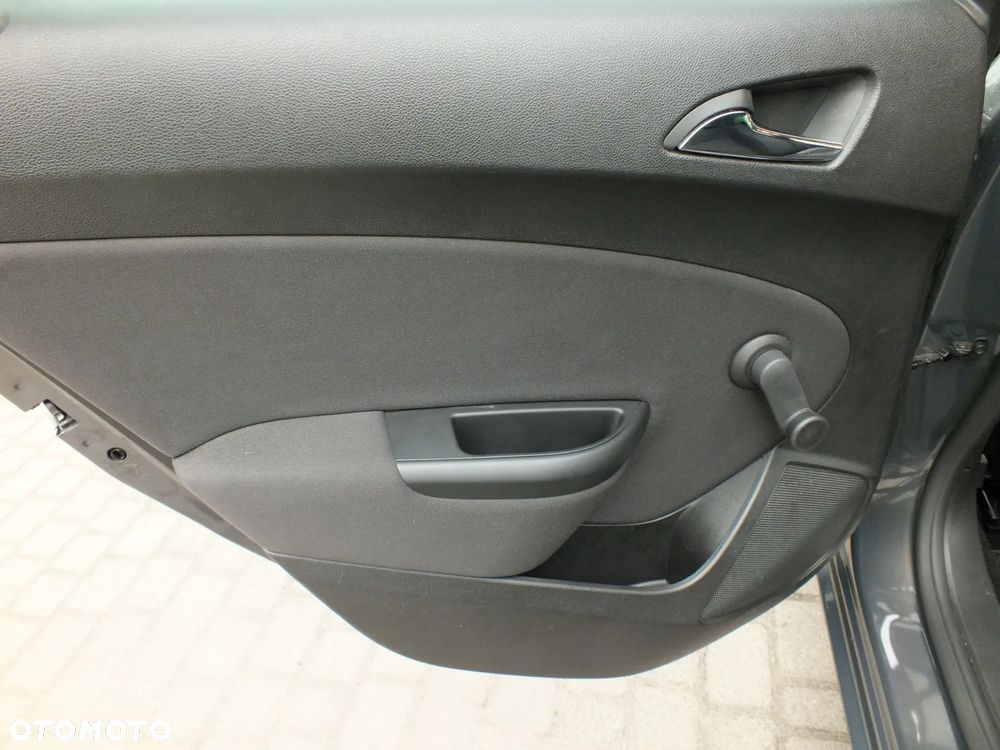 Opel Astra - 22