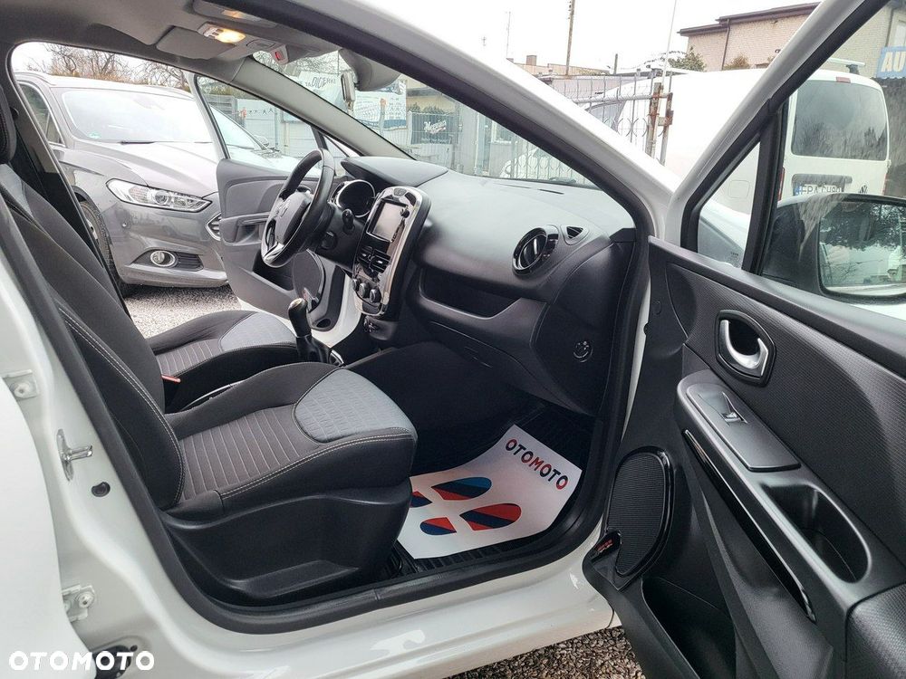 Renault Clio - 20
