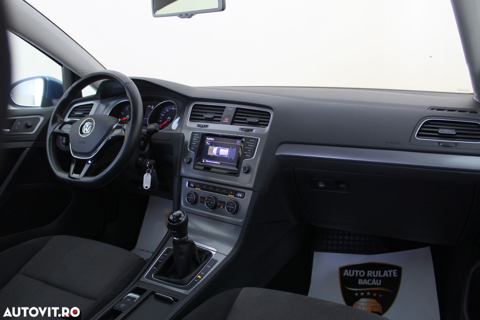 Volkswagen Golf - 13