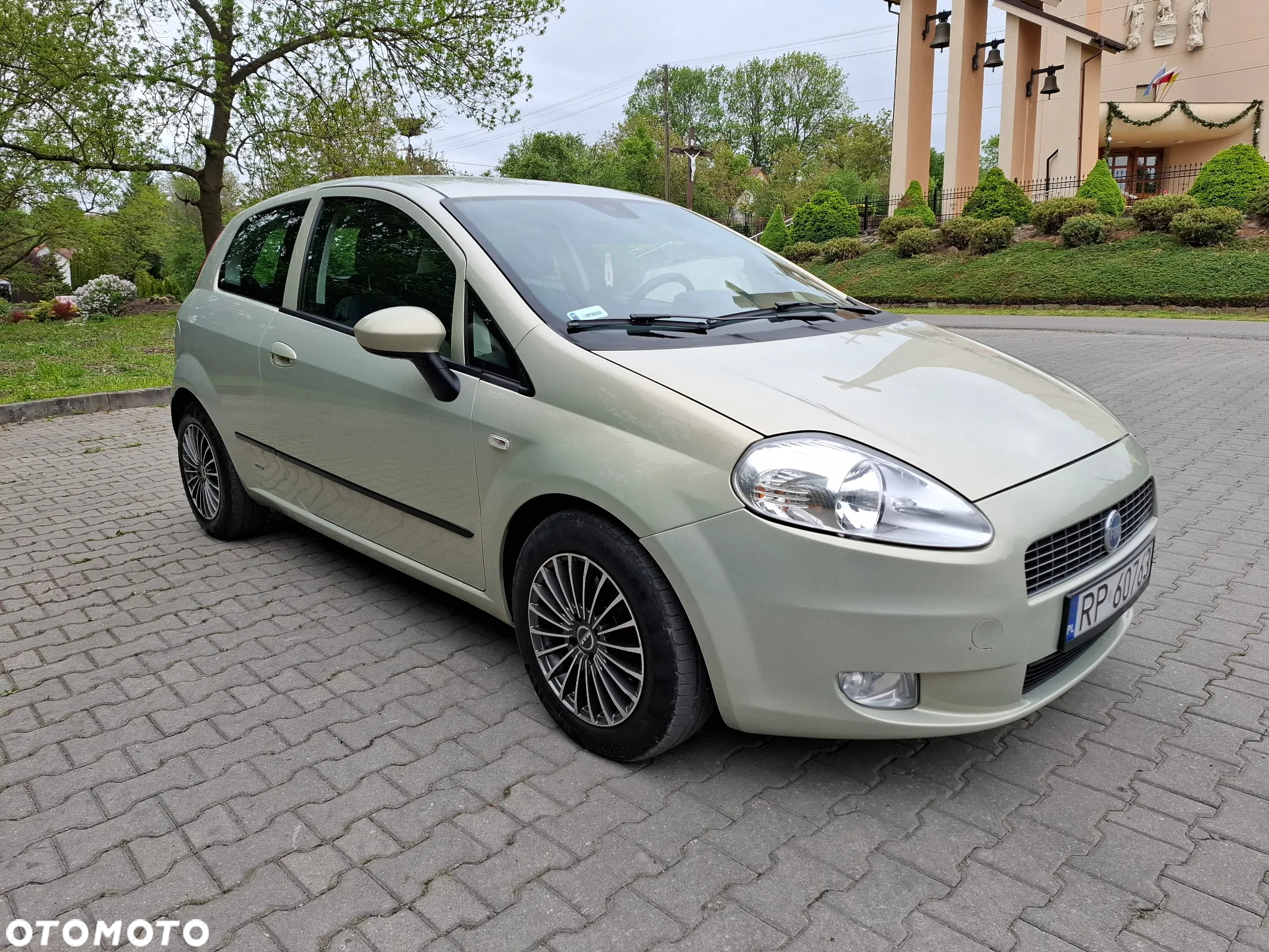 Fiat Grande Punto - 2