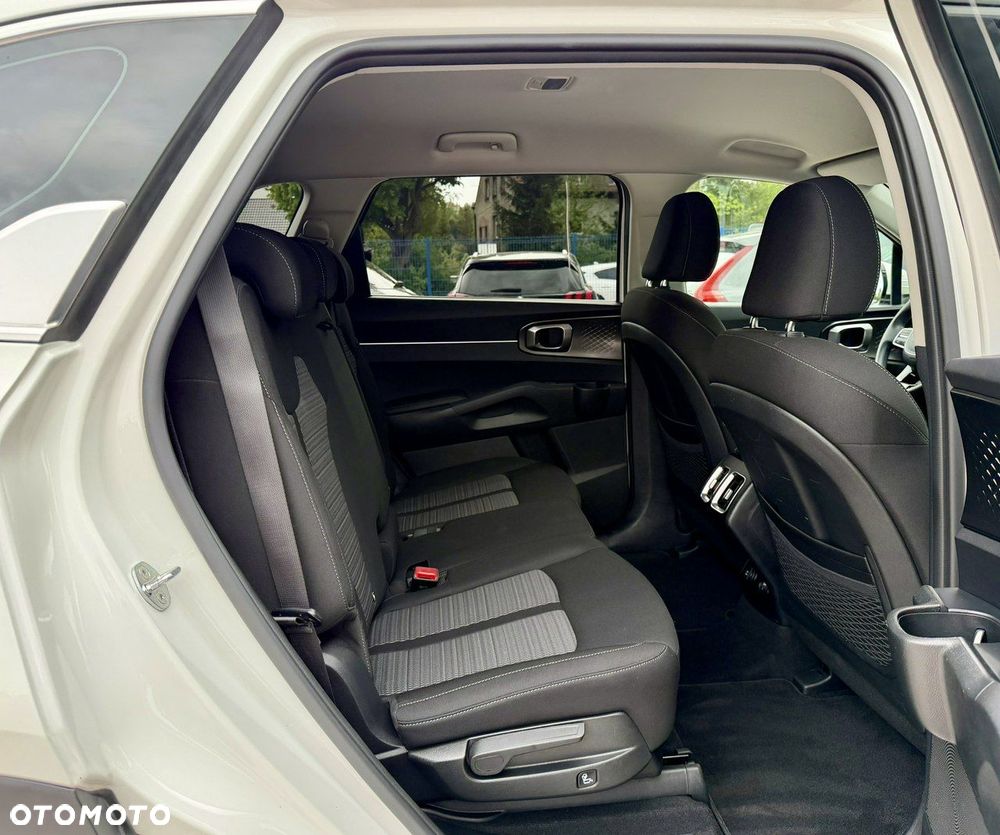 Kia Sorento - 14