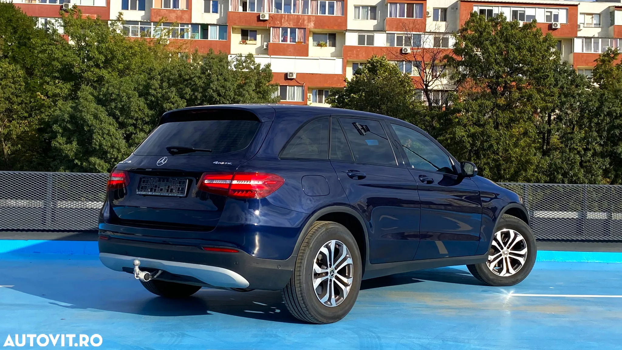 Mercedes-Benz GLC 250 4MATIC - 22