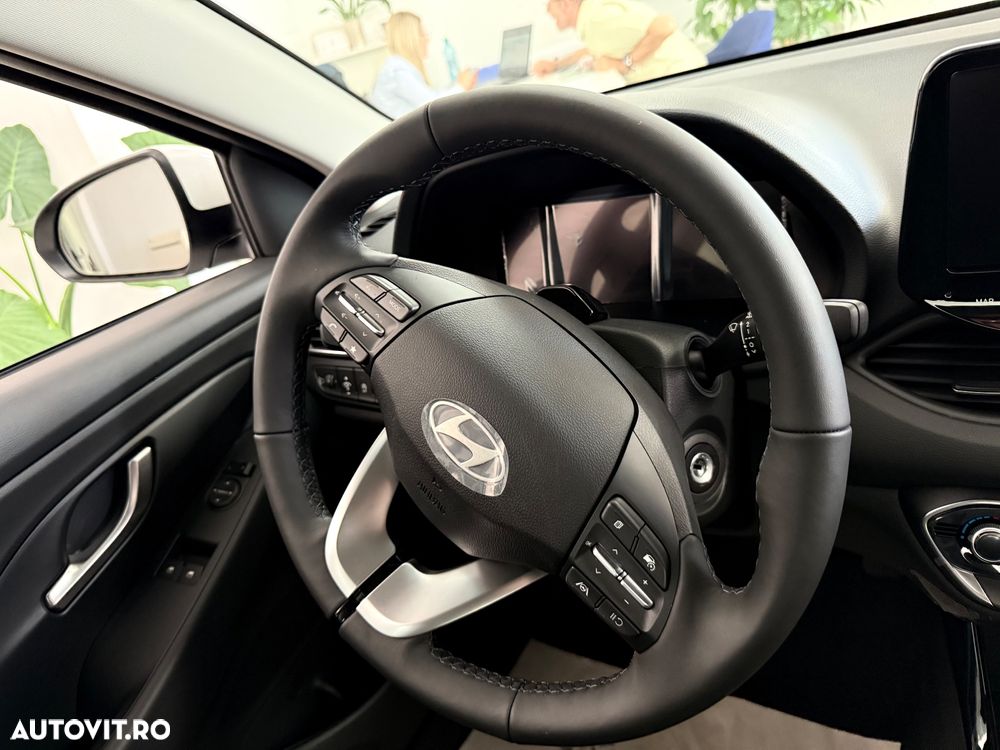 Hyundai i30 1.5 110CP M/T Comfort - 9
