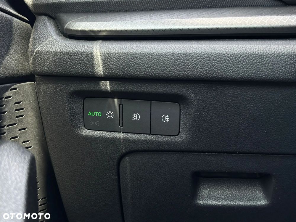 Skoda Octavia 2.0 TDI Ambition DSG - 39