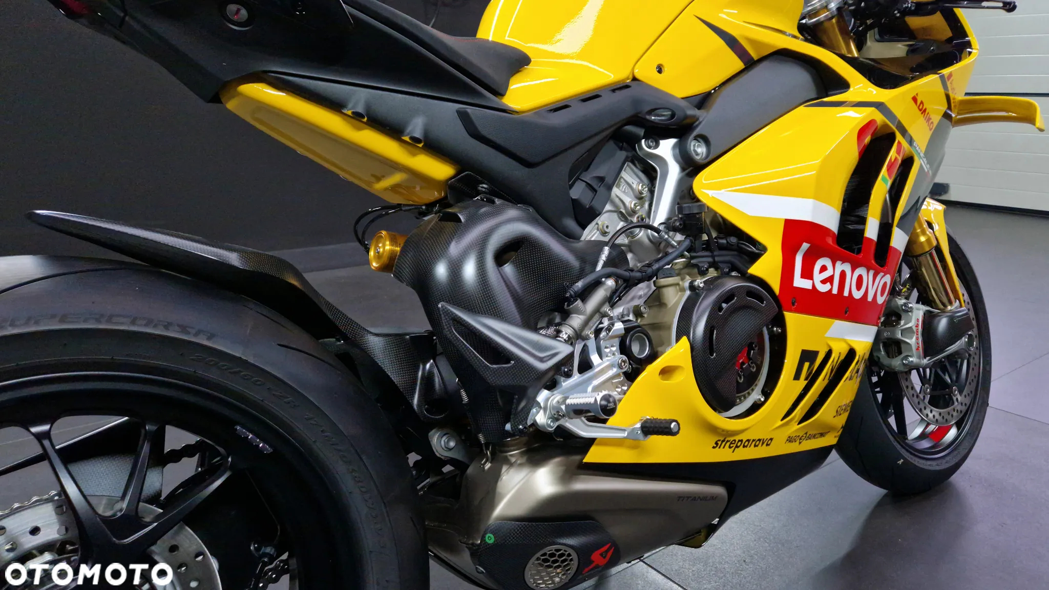 Ducati Panigale V4S - 10