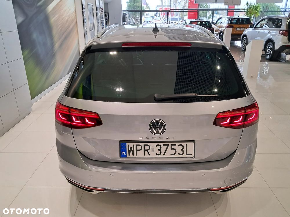 Volkswagen Passat 2.0 TSI Elegance DSG - 6