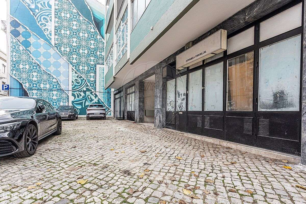 Outros - Comercial  para arrendamento - Grande imagem: 5/17