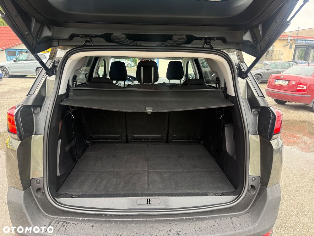 Peugeot 5008 1.5 BlueHDi Allure S&S EAT8 - 15