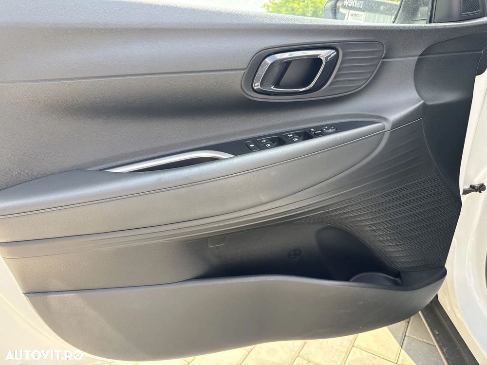 Hyundai Bayon 1.0 T-GDI M-Hybrid 100 CP 6iMT Led Line - 22