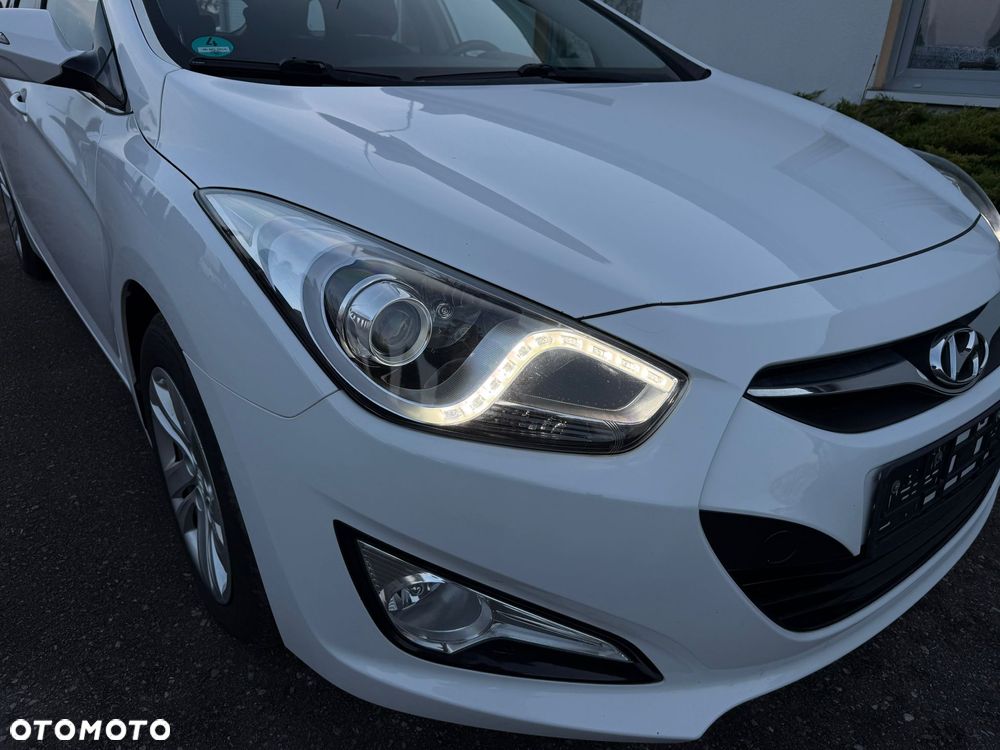 Hyundai i40 1.6 Comfort - 14
