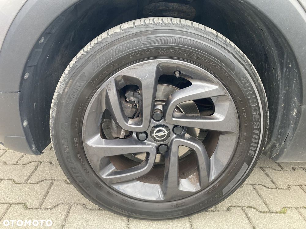 Opel Crossland X 1.2 120 Lat - 30