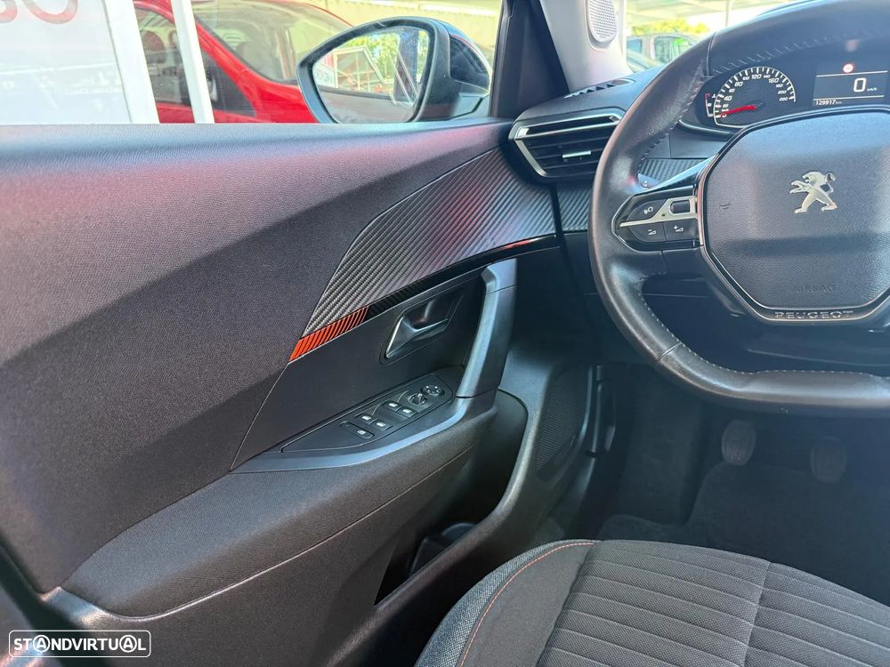 Peugeot 2008 1.5 BlueHDi Active Pack - 4