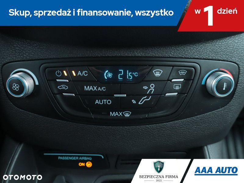 Ford Tourneo Courier - 18