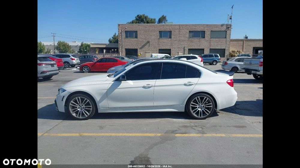 BMW Seria 3 330i M Sport - 7