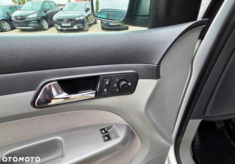 Volkswagen Caddy - 13