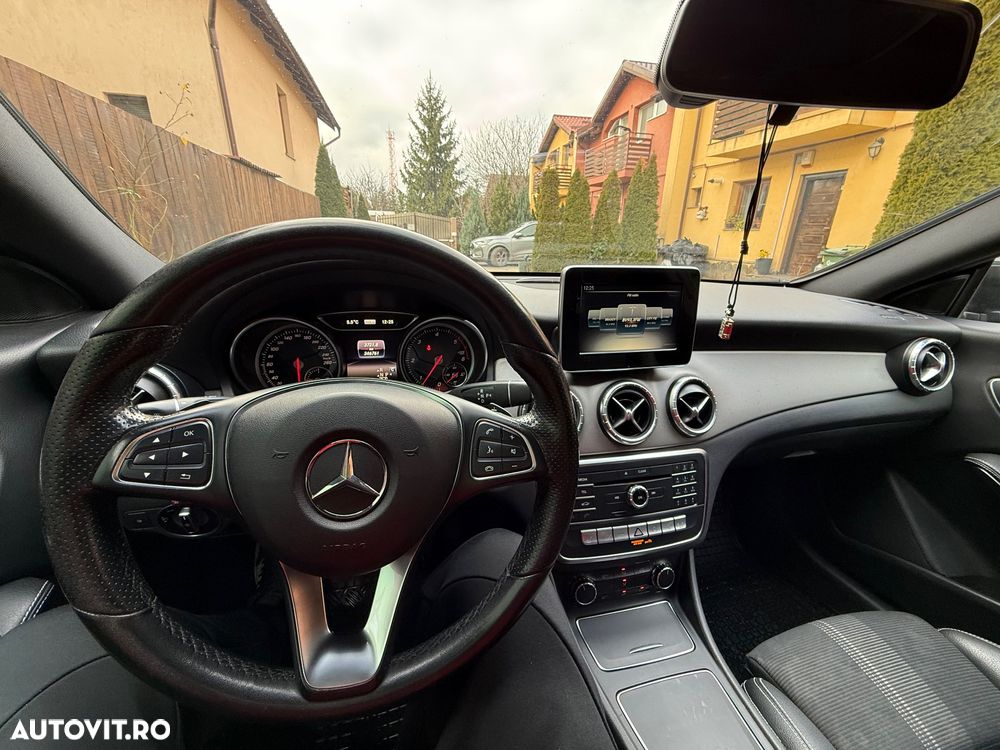 Mercedes-Benz CLA - 2