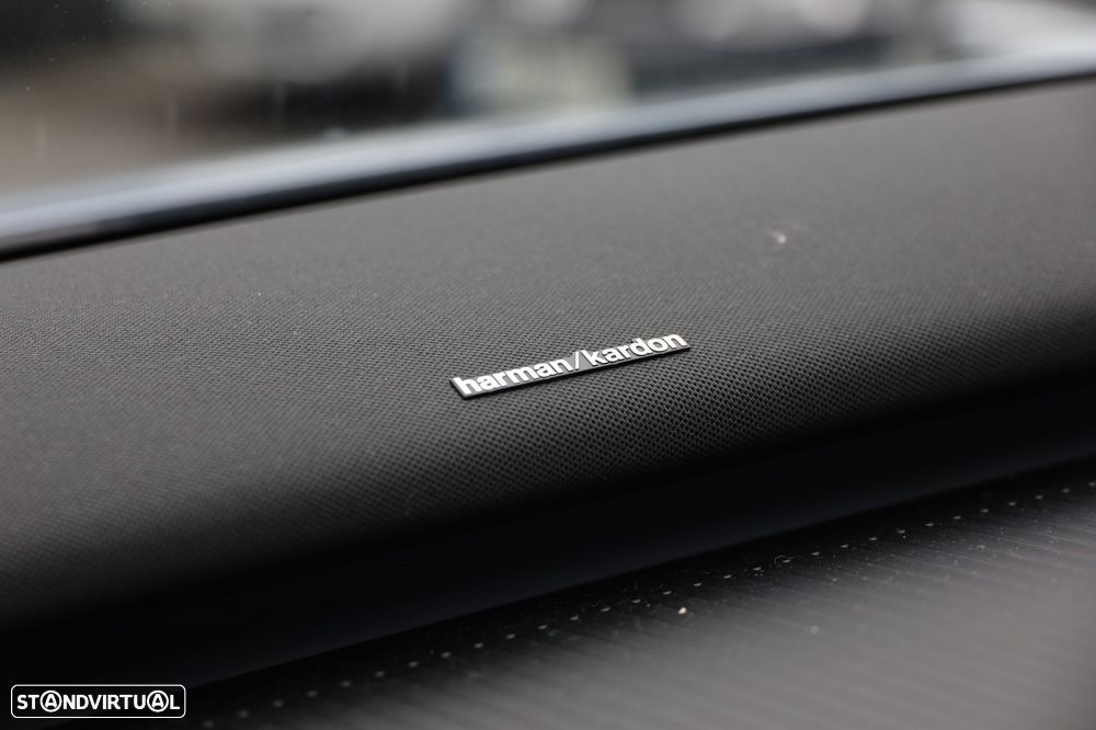 Volvo EX30 51 kWh Single Motor Plus - 31