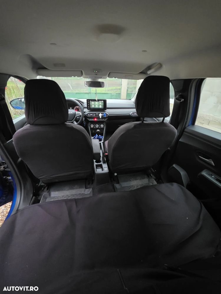 Dacia Logan TCe 90 MT5 Expression - 9