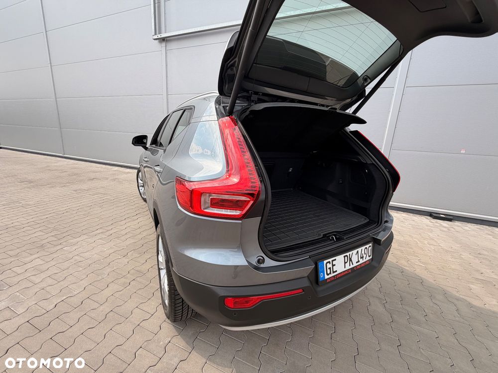 Volvo XC 40 D3 Momentum Pro - 33