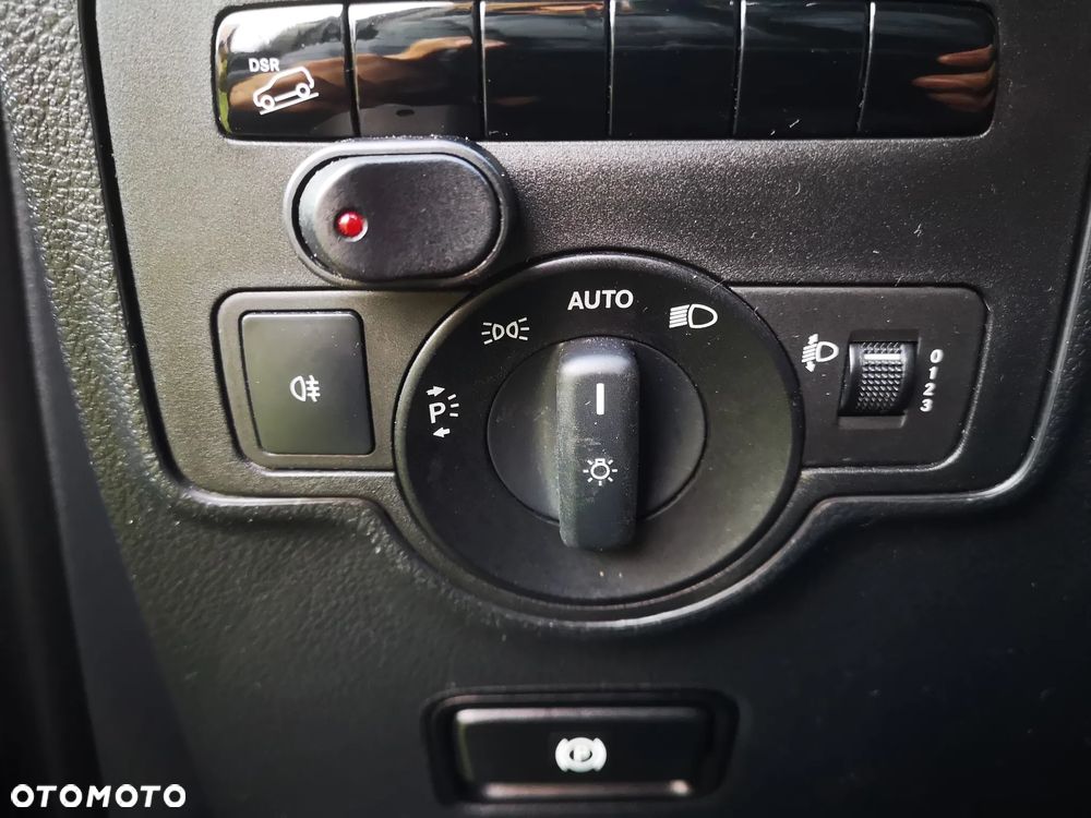 Mercedes-Benz Vito - 12