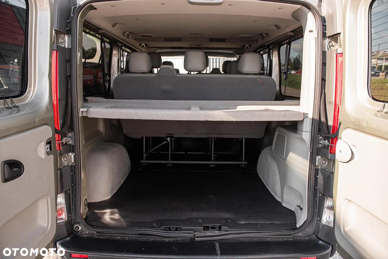 Renault Trafic - 15