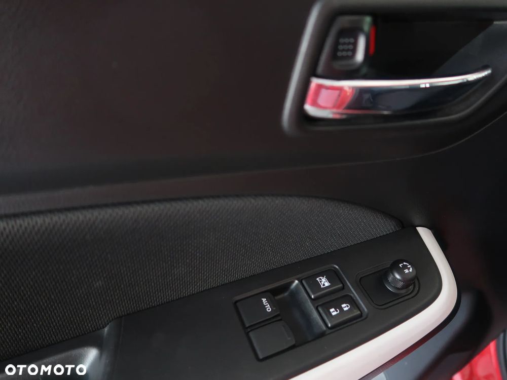 Suzuki Swift - 12