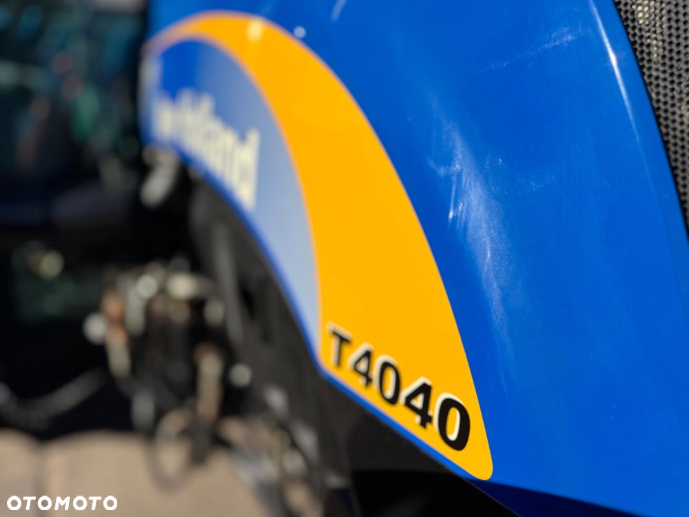 New Holland T4040 - 12