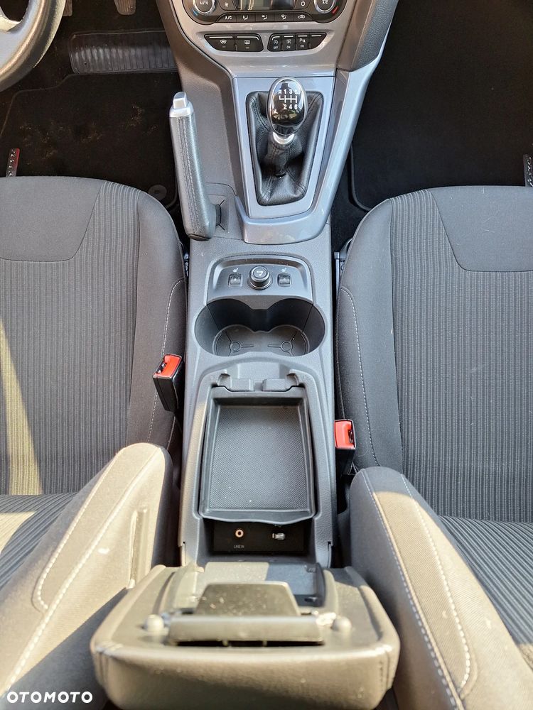 Ford Focus 1.0 EcoBoost Titanium - 30