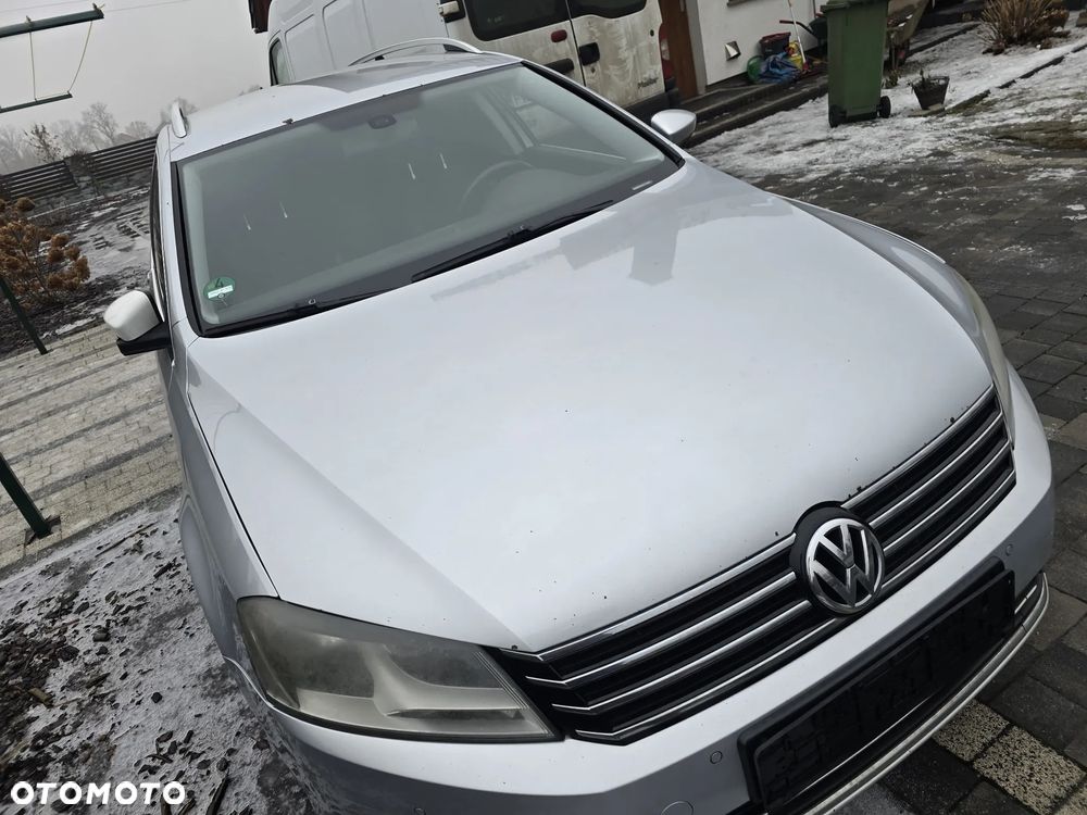 Sprzedam  kompletny  przód  vw Passat  b7  w kolorze  LA7W - 1