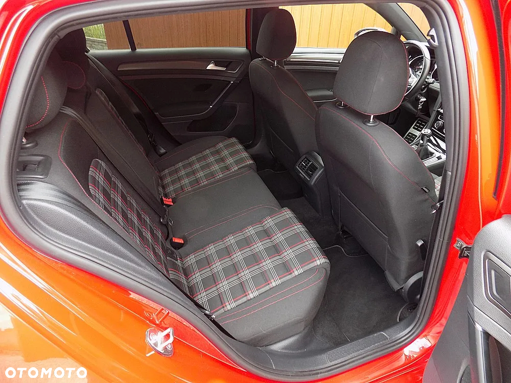 Volkswagen Golf 2.0 TSI OPF GTI - 7