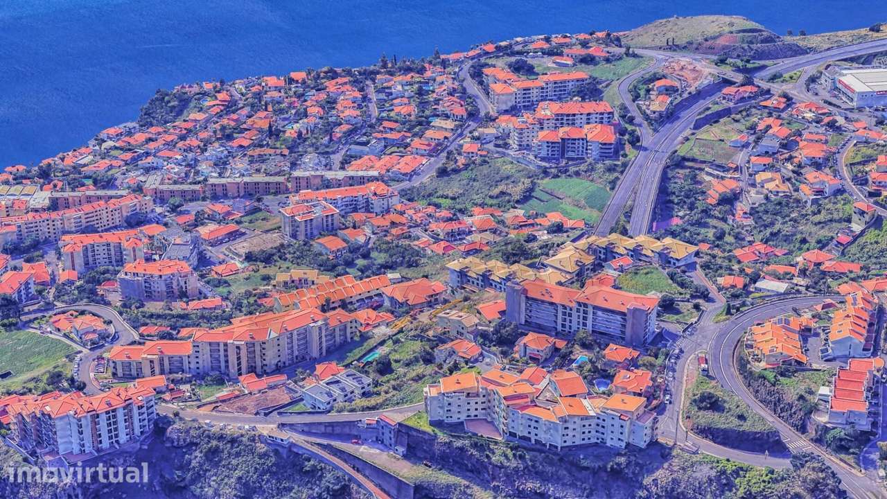 Moradias da Quinta | Moradia H | T3 Nova | Caniço | Vista Desafogada | - Grande imagem: 2/17