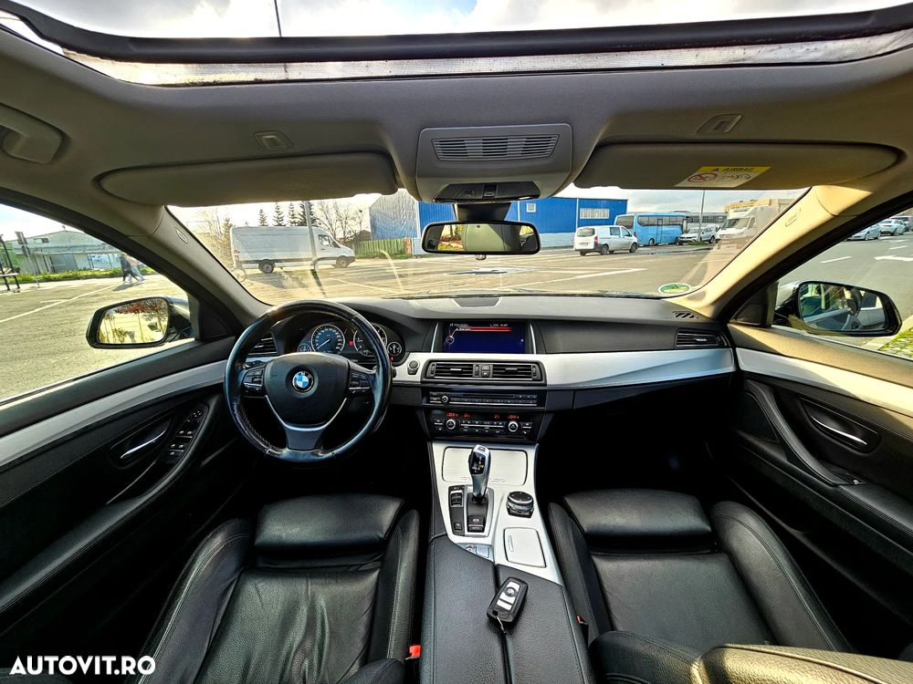 BMW Seria 5 520d Touring Aut. - 7