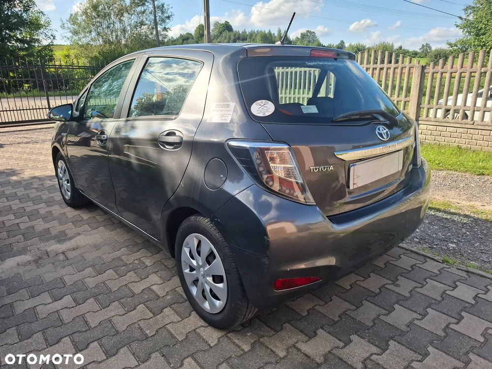 Toyota Yaris 1.5 VVT-i Comfort - 6