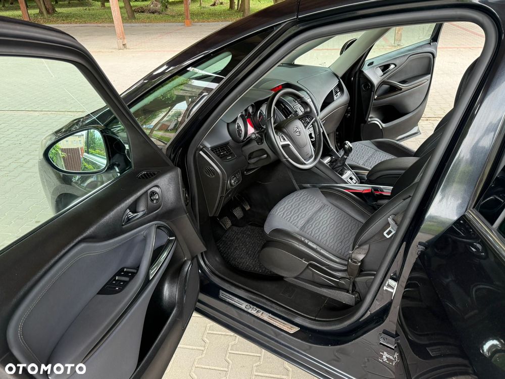 Opel Zafira 1.4 Turbo (ecoFLEX) Start/Stop Business Innovation - 22