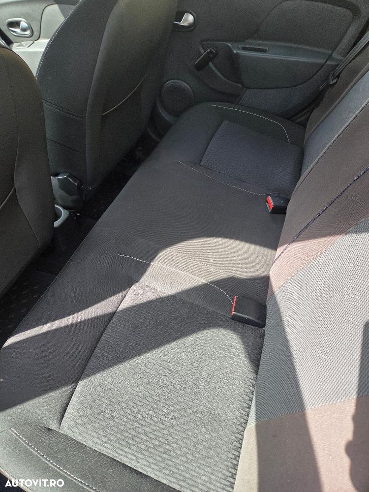 Dacia Logan 1.5 dCi Prestige - 8