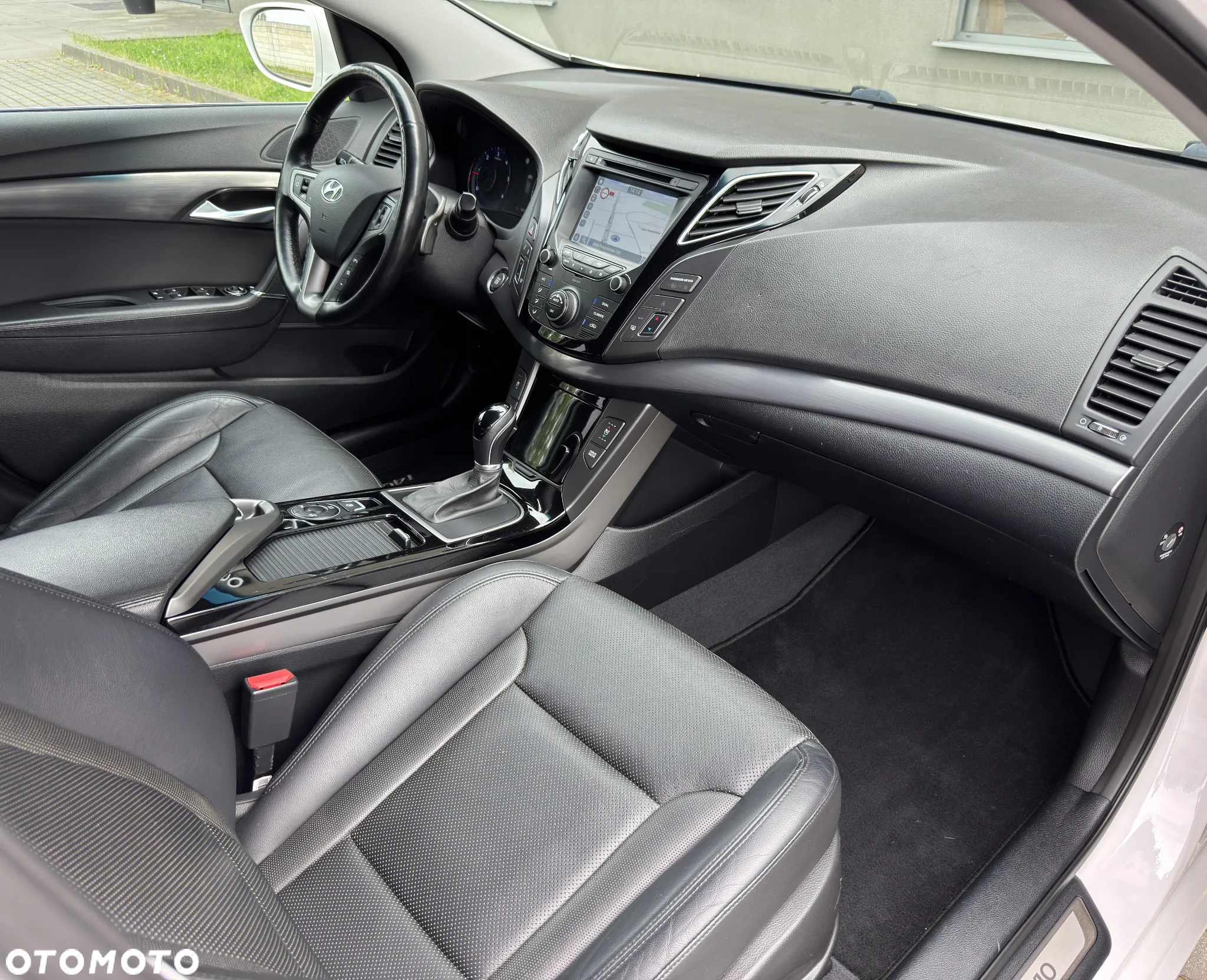 Hyundai i40 Kombi 1.7 CRDi DCT Premium - 36