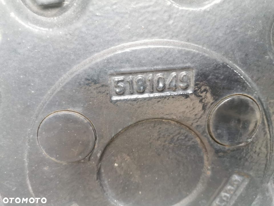 Przedni most, oś New Holland TN - 3