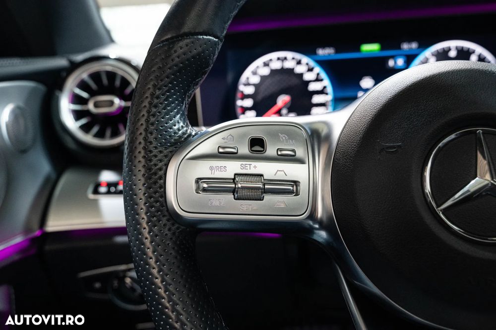 Mercedes-Benz E 350 Coupe 9G-TRONIC AMG Line - 24