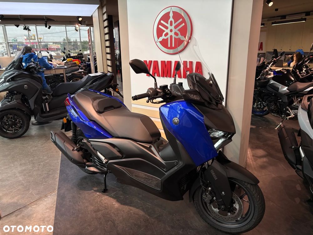 Yamaha X-max - 6