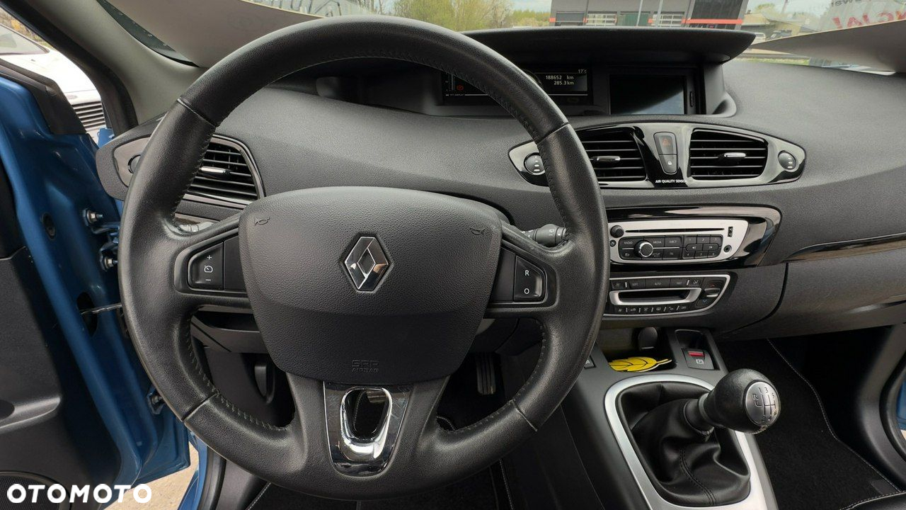 Renault Scenic - 15