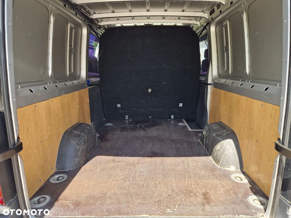 Volkswagen Crafter - 7