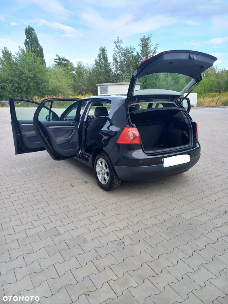 Volkswagen Golf 1.9 TDI Goal - 18