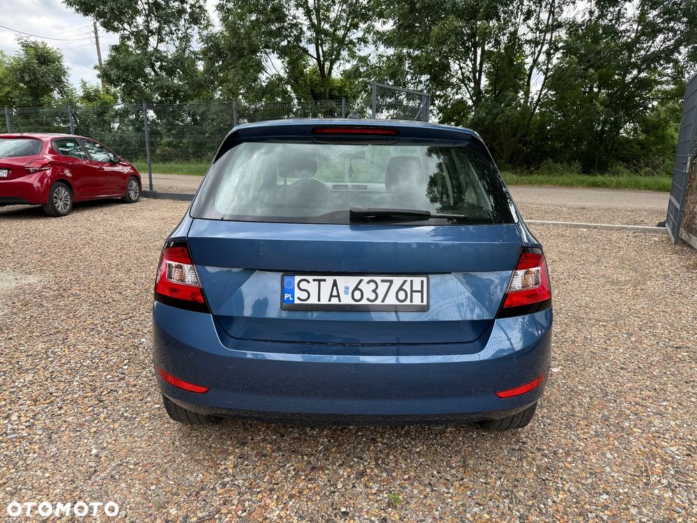 Skoda Fabia 1.0 Clever - 10