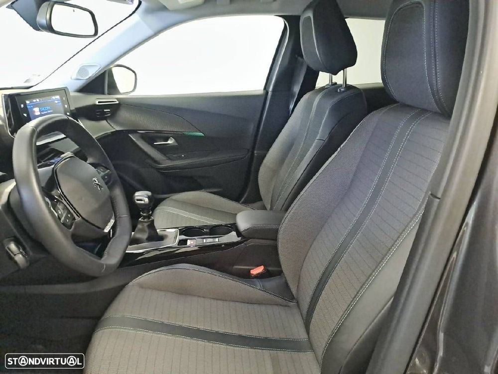 Peugeot 2008 1.2 PureTech Allure - 10