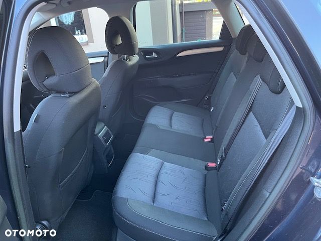 Citroën C4 VTi 120 Exclusive - 22
