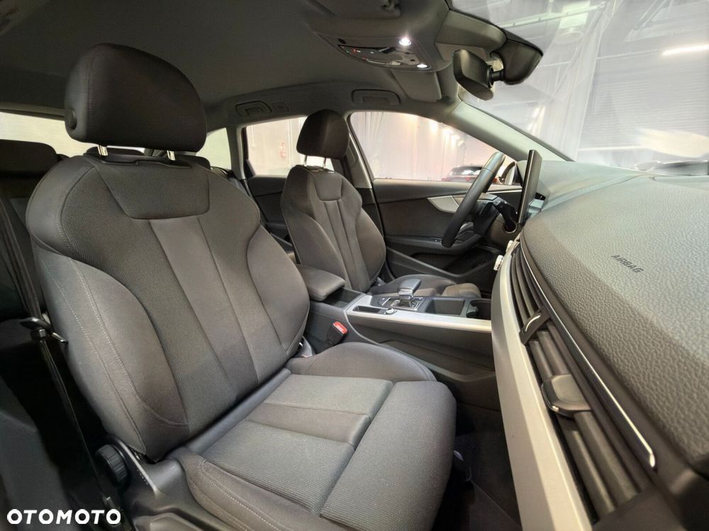 Audi A4 Avant 40 TFSI mHEV Advanced S tronic - 24