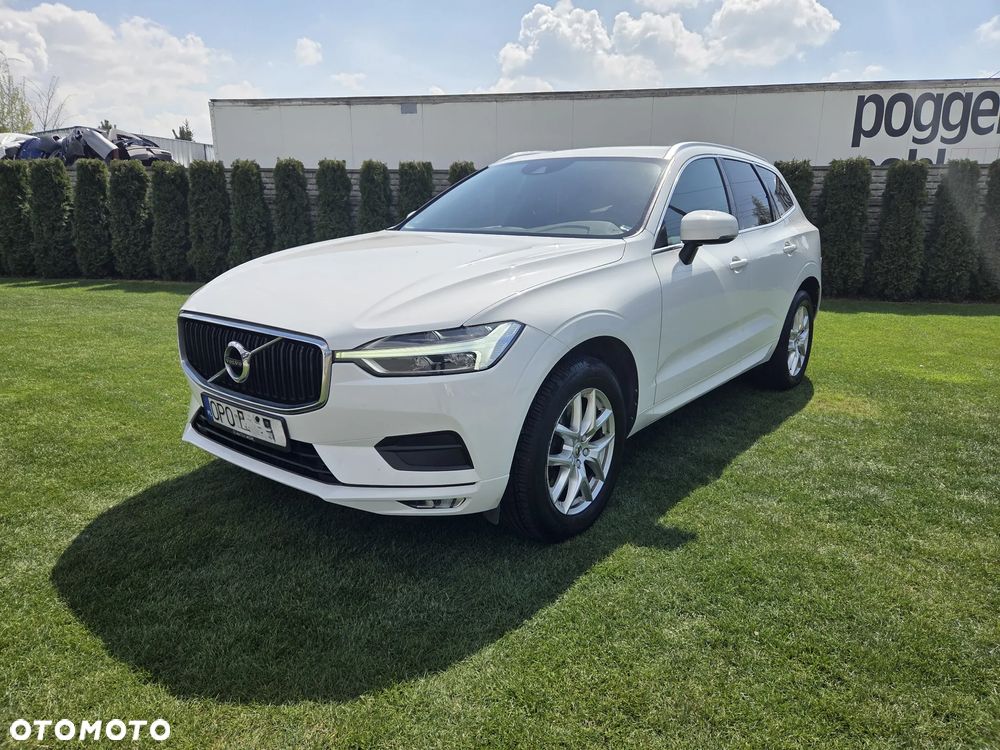 Volvo XC 60 D4 AWD Momentum - 1